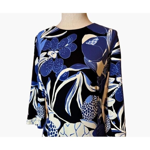 J. McLaughlin Dress Size Small Blue Catalina Cloth Large Floral Pattern 3/4 Slee - Picture 3 of 5